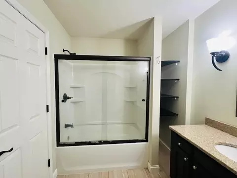 323 S Towanda Ave #4, Normal, IL 61761 photo 22