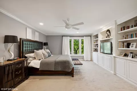 10 Crestview Dr, Deerfield, IL 60015 photo 12