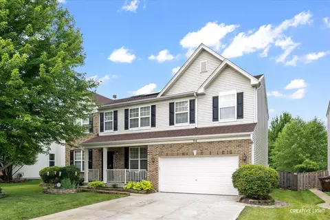 94 Augusta Dr, Gilberts, IL 60136