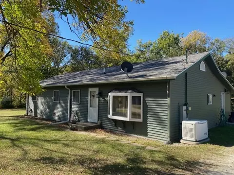 7 Clearwater Pt, Putnam, IL 61560