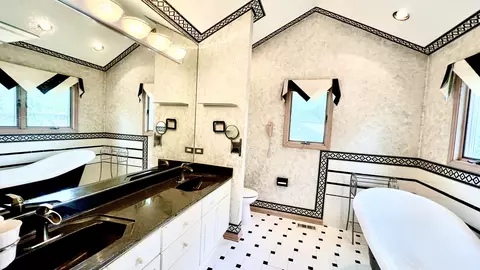 Bath - 1750 Ashford Cir, Wheeling, IL 60090 photo 2 of 10