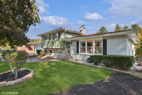 Exterior - 11 N679 Win Haven Dr, Elgin, IL 60124 photo 1 of 6