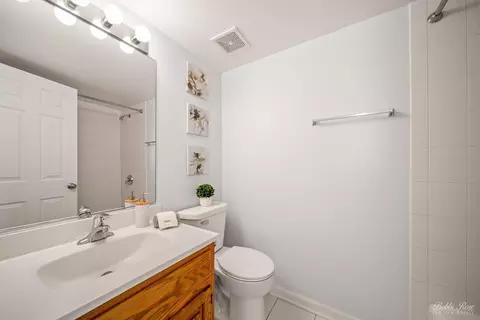 7316 40th St #4D, Lyons, IL 60534 photo 14