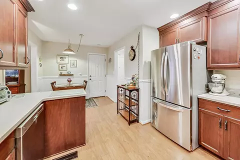 811 Wakeman Ave, Wheaton, IL 60187 photo 11