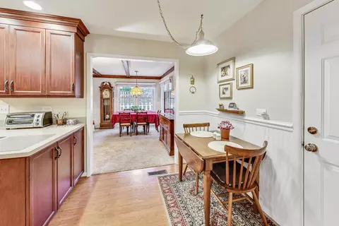 811 Wakeman Ave, Wheaton, IL 60187 photo 15