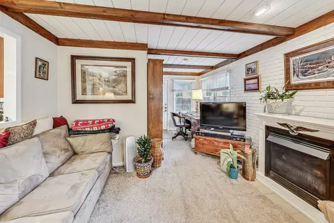 811 Wakeman Ave, Wheaton, IL 60187 photo 17
