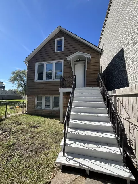 5036 S Justine St, Chicago, IL 60609