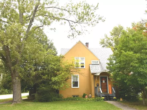 2 Gridley Pl, Ottawa, IL 61350 photo 2