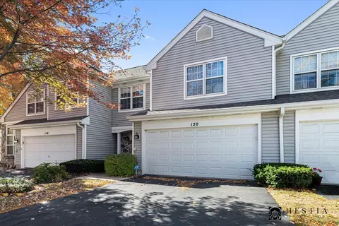 120 Parkview Dr, Wauconda, IL 60084