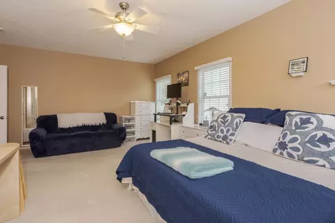 Bedroom - 2005 Danielle Cir, Eureka, IL 61530 photo 1 of 7