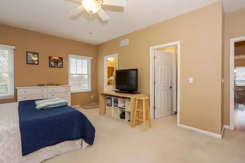 Bedroom - 2005 Danielle Cir, Eureka, IL 61530 photo 4 of 7