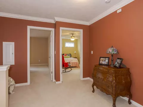 Entry Way - 2005 Danielle Cir, Eureka, IL 61530 photo 4 of 4