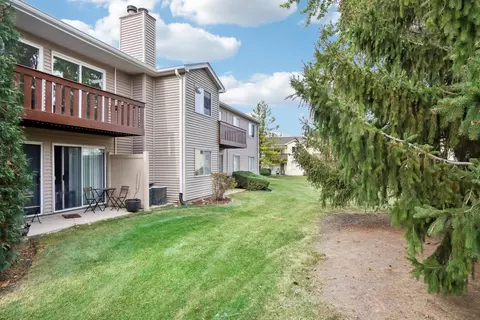 668 Thorntree Ct #B2, Bartlett, IL 60103 photo 25