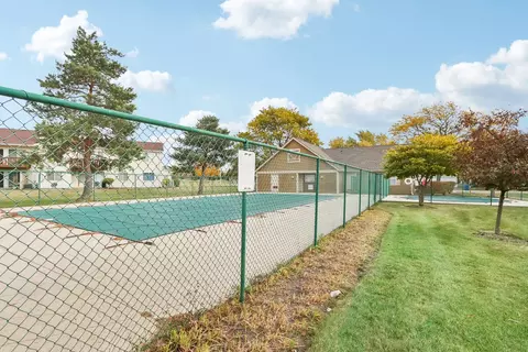 668 Thorntree Ct #B2, Bartlett, IL 60103 photo 32