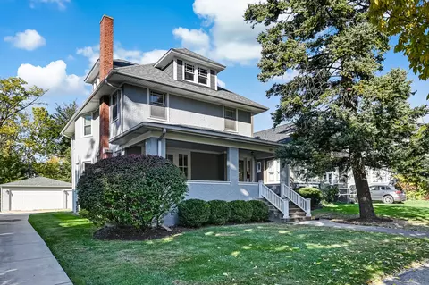 322 8th Ave, La Grange, IL 60525