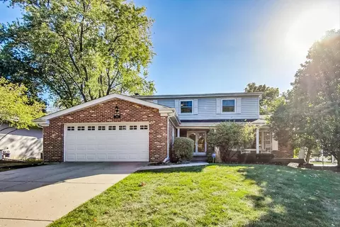 1117 W Francis Dr, Arlington Heights, IL 60005