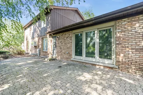 Exterior - 2640 Corinth Rd, Olympia Fields, IL 60461 photo 3 of 4