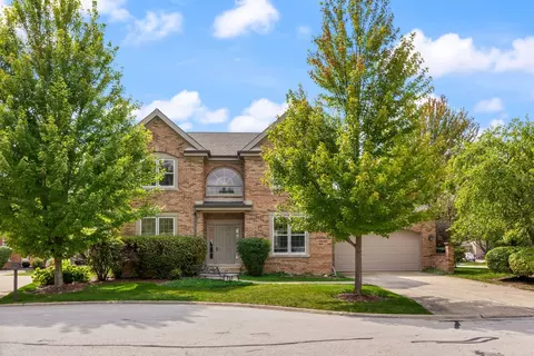 308 Parkway Ave, Bloomingdale, IL 60108