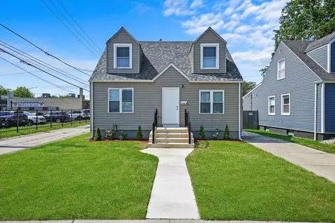 7844 S Trumbull Ave, Chicago, IL 60652