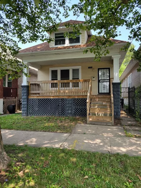 1506 W 72nd Pl, Chicago, IL 60636
