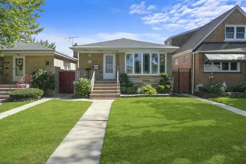7723 S Sawyer Ave, Chicago, IL 60652