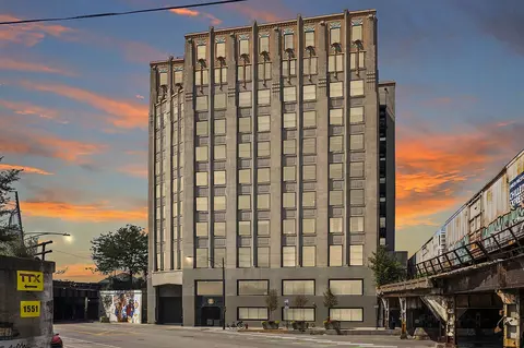 1550 S Blue Island St #901, Chicago, IL 60608