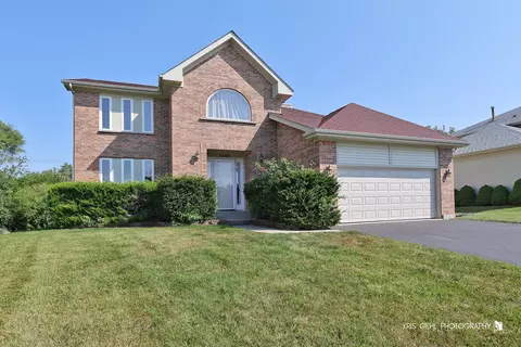 34396 N Eastings Way, Gurnee, IL 60031