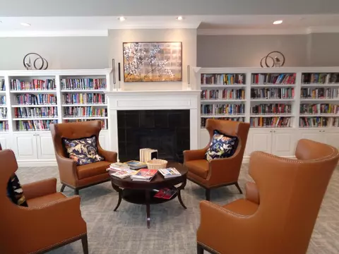 2816 Beacon Point Cir, Elgin, IL 60124 photo 21