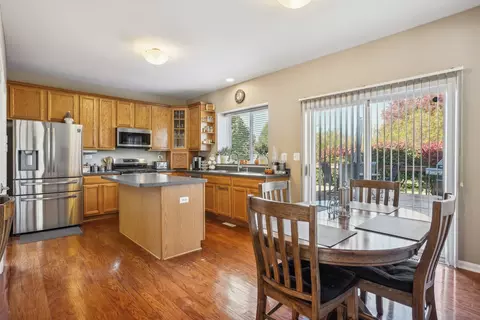 4220 Bunker Hill Dr, Algonquin, IL 60102 photo 14