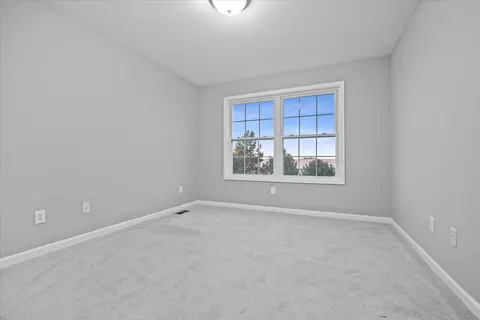 Bedroom - 402 Travis Dr, Carlock, IL 61725 photo 4 of 4