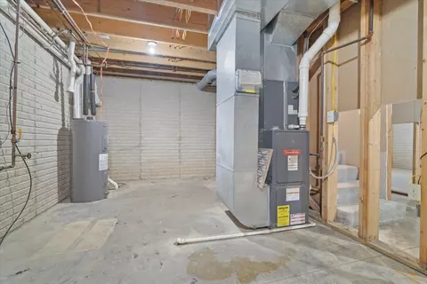 Other - 402 Travis Dr, Carlock, IL 61725 photo 3 of 4