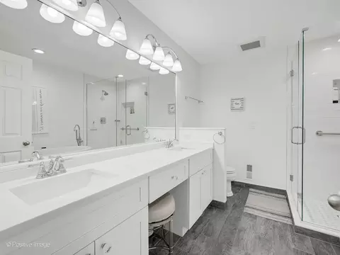 100 Waterside Pl, Burr Ridge, IL 60527 photo 12