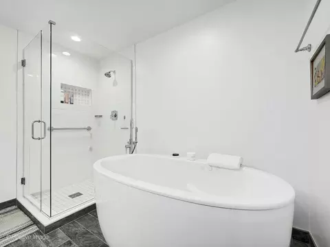 100 Waterside Pl, Burr Ridge, IL 60527 photo 13