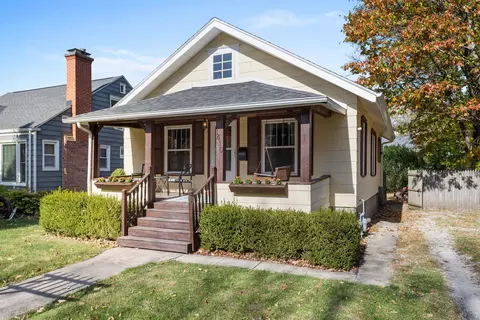 1410 W Park Ave, Champaign, IL 61821