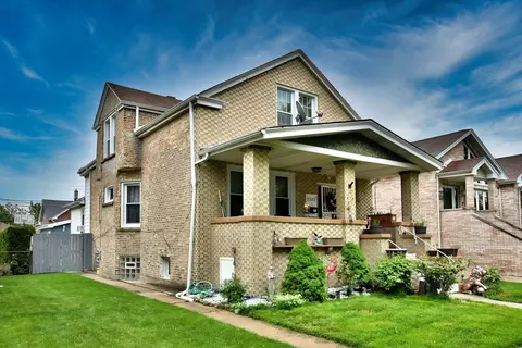 2533 N Newcastle Ave, Chicago, IL 60707