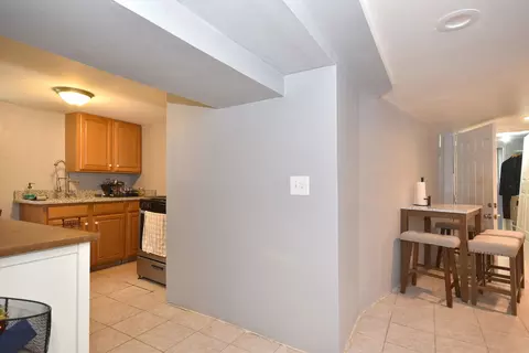 Kitchen - 2533 N Newcastle Ave, Chicago, IL 60707 photo 6 of 8