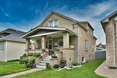 Exterior - 2533 N Newcastle Ave, Chicago, IL 60707 photo 1 of 3