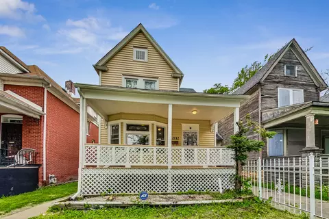 12112 S Parnell Ave, Chicago, IL 60628