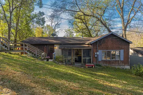 308 Clay St, Galena, IL 61036