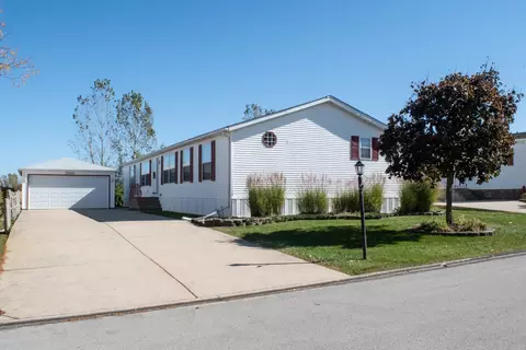 23001 S Glen Eagle Dr, Frankfort, IL 60423