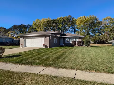 24636 S Valley Dr, Channahon, IL 60410