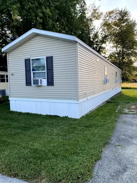 36 Cedar St, Minooka, IL 60447