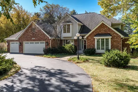 10588 Whispering Pines Way, Rockford, IL 61114