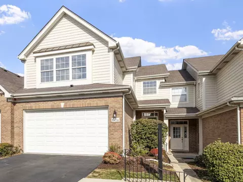 8416 Dawn Ln, Darien, IL 60561