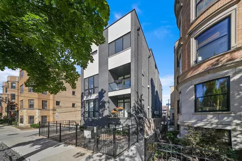 702 W Wellington Ave #1N, Chicago, IL 60657