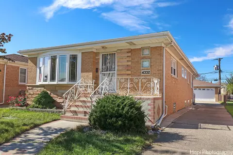 4332 N Osceola Ave, Norridge, IL 60706