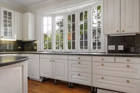 642 Cherry St, Winnetka, IL 60093 photo 9