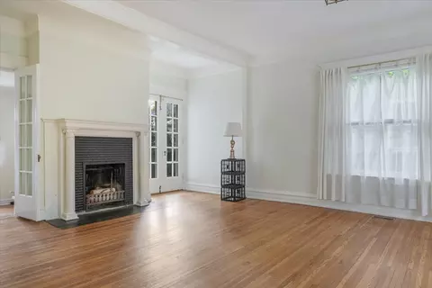 642 Cherry St, Winnetka, IL 60093 photo 4