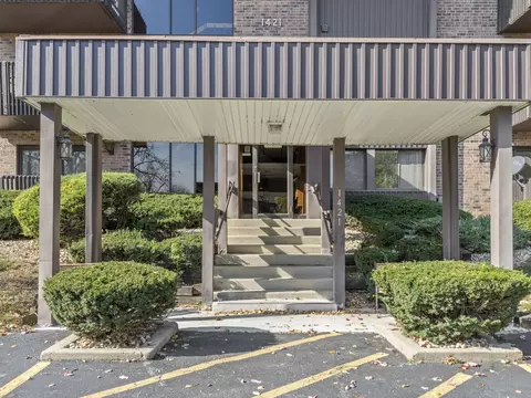 1421 Woodbridge Rd #3C, Joliet, IL 60436