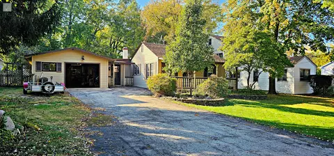 7730 Virginia Ct, Willowbrook, IL 60527 photo 3